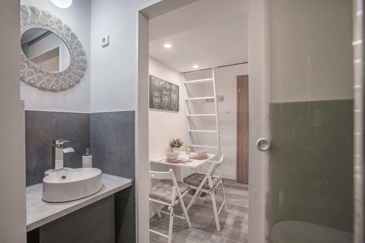D'Crown Residences บูดาเปสต์ ภายนอก รูปภาพ